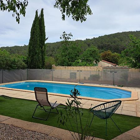 Villa Les Fauvettes Cabasse Exterior photo